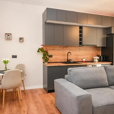 Διαμέρισμα Bougainvilla *